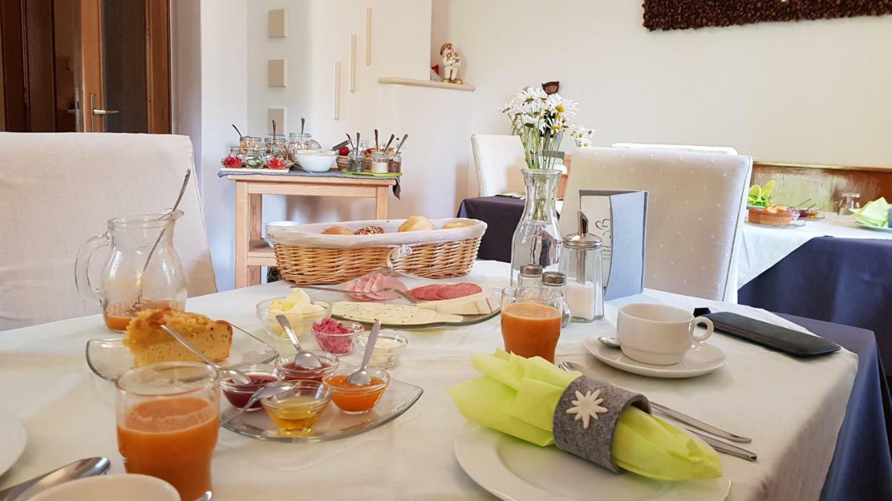 Haus Claudia Bed & Breakfast Nova Levante Bagian luar foto
